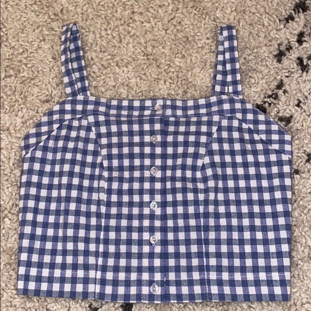 Brandy Melville crop top